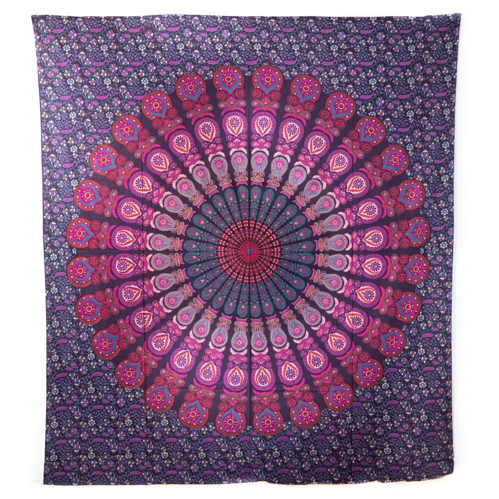 Authentisches Mandala Wandtuch Baumwolle Rot-Violett (240 x 210 cm) unter Home & Living - Wandtuch - Mandala Wandbeh?nge